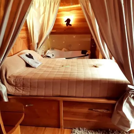 Holiday home Les De Brassac *